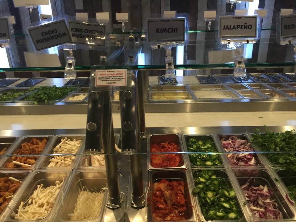 Broth pots and shared hot pot setup